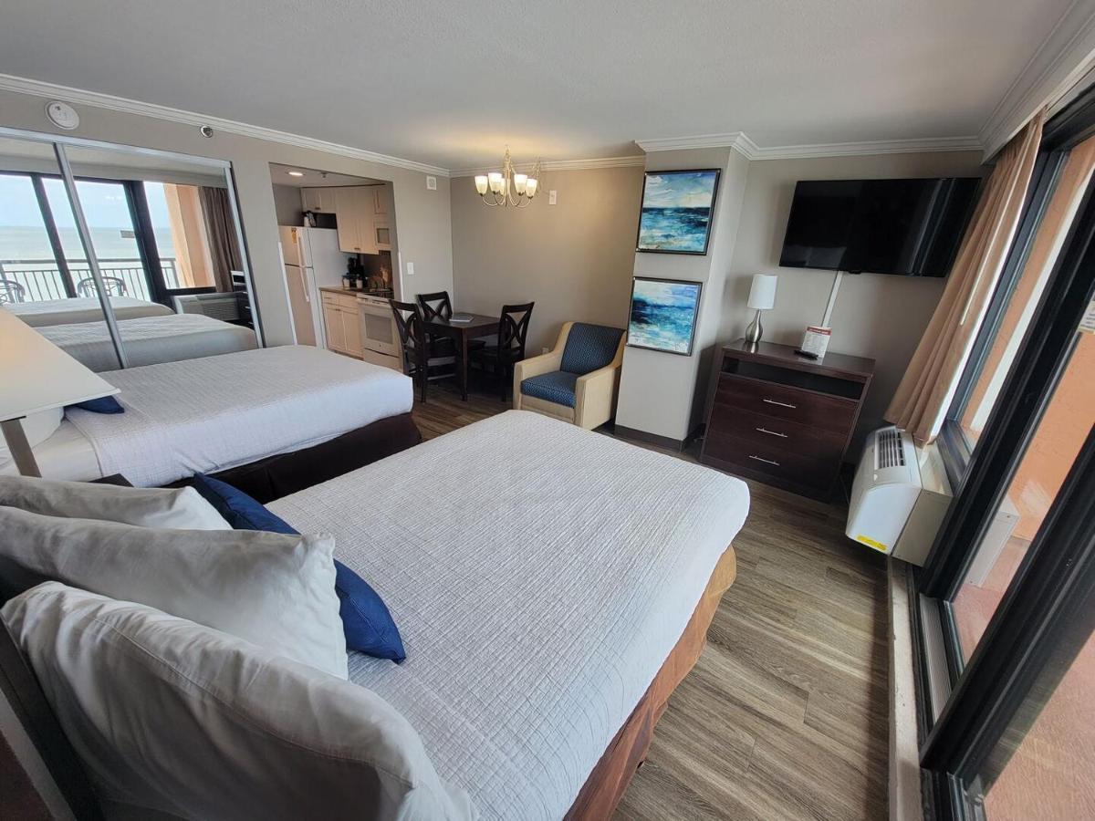 Holiday home Direct Oceanfront Caravelle 615 Sleeps 4 Guests